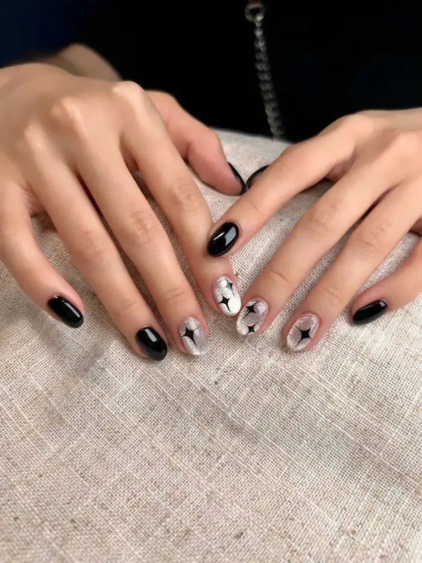 ネイル チークネイル ドット フレンチネイル 韓国ネイル レース Kawaii Nail Salonのネイルデザイン