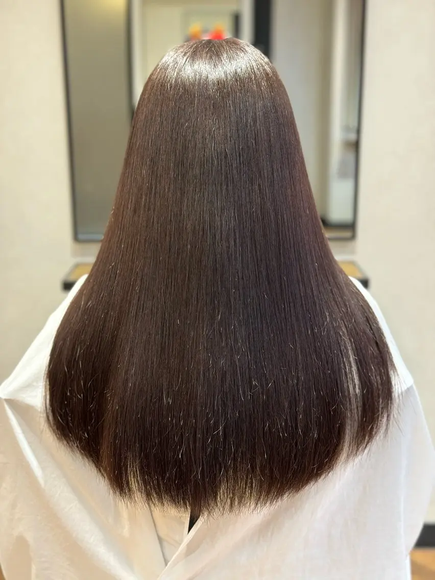 ロング 檜谷 晴　顔周りカットのヘアスタイル