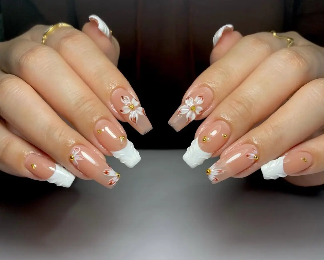 ネイル ハンドネイル 🎀PG🩵 ネイルサロンのネイルデザイン