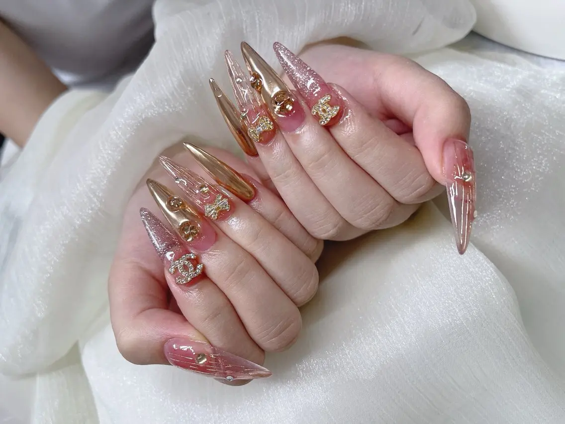 ネイル Rimi Nailアメリカ村のネイルデザイン