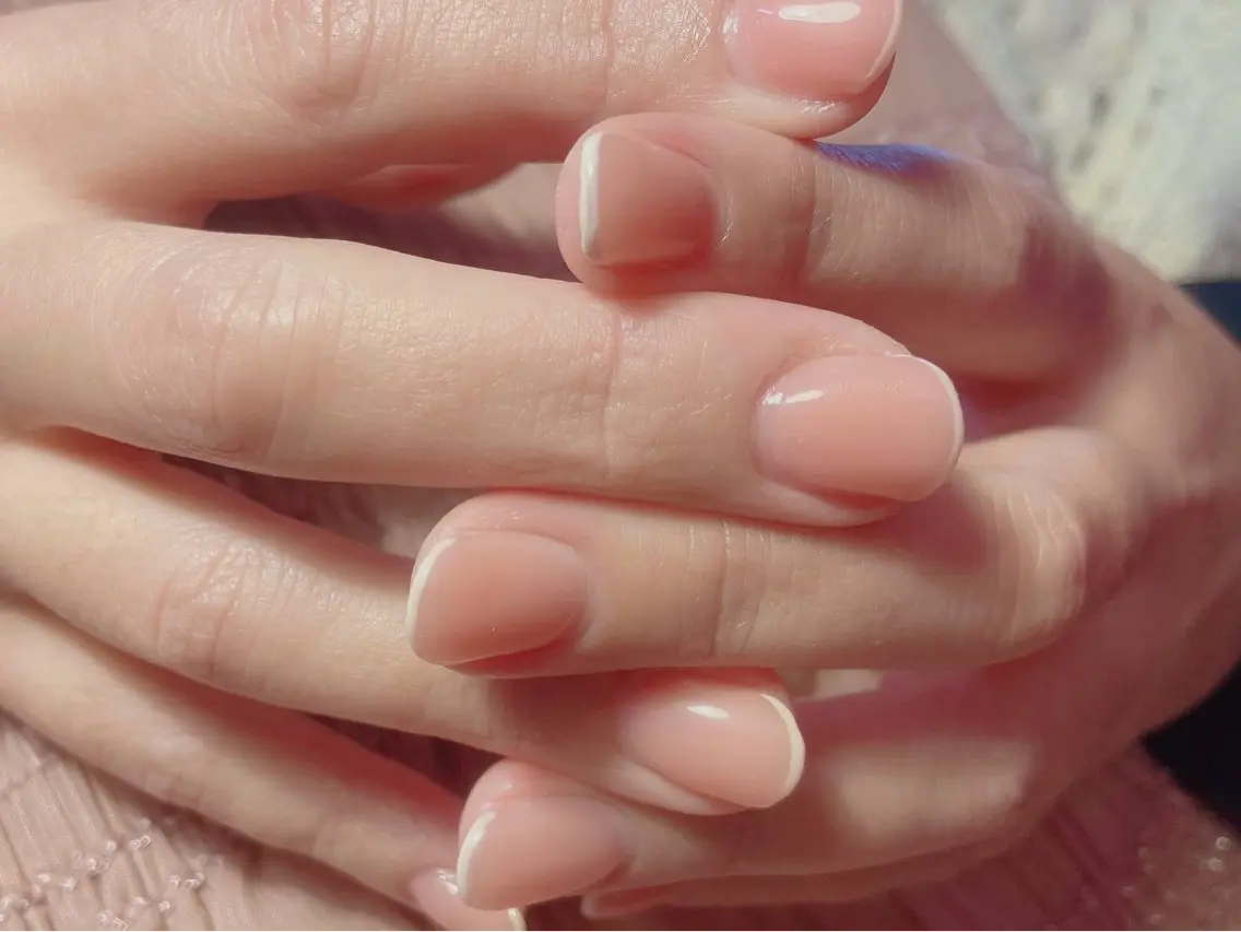 スキニーフレンチネイル💅💎オフ込💎の写真