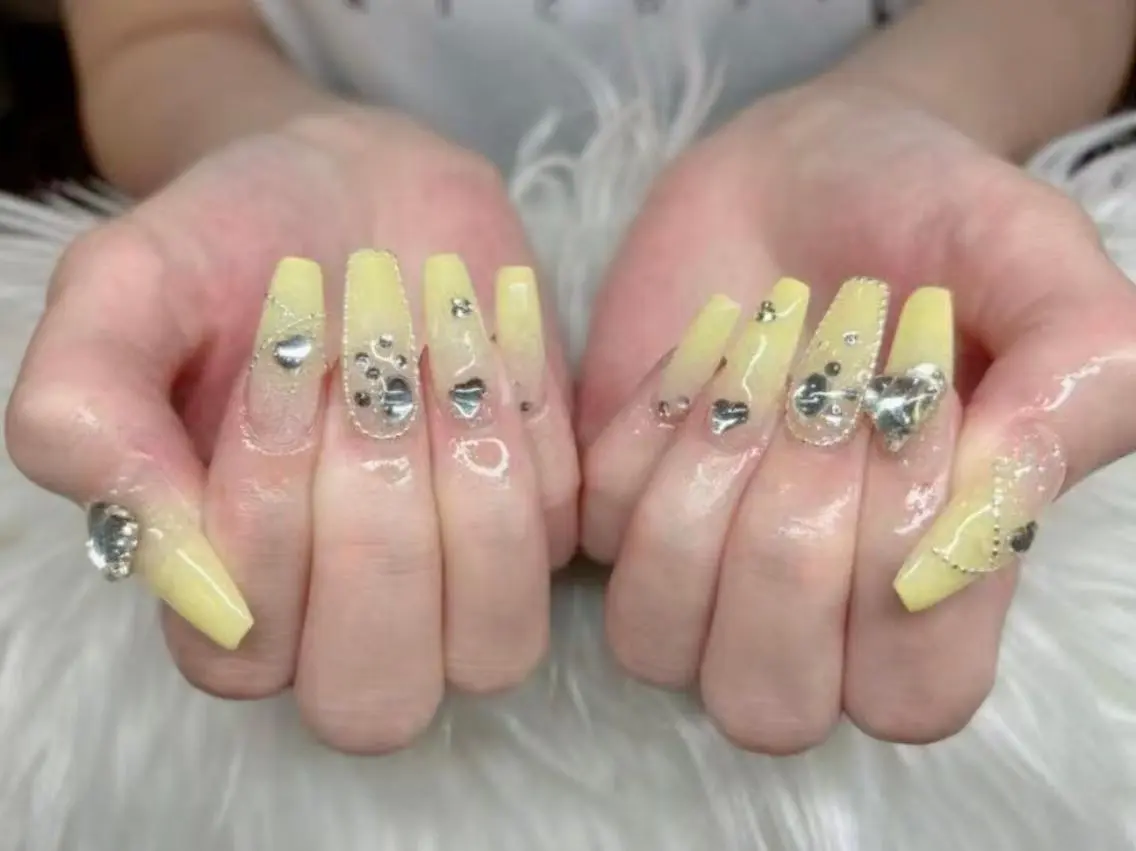 ネイル 長さ出し ジェルネイル 韓国ネイル 持ち込み パラジェル ハンドネイル ハンドケア Hana Bloom Nail💜Akiのネイルデザイン