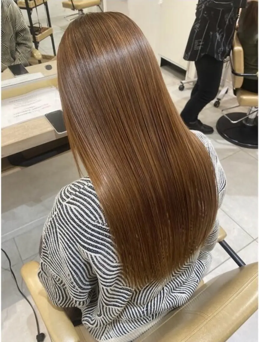 セミロング 髪質改善 縮毛矯正 トリートメント 比嘉 悠人のヘアスタイル