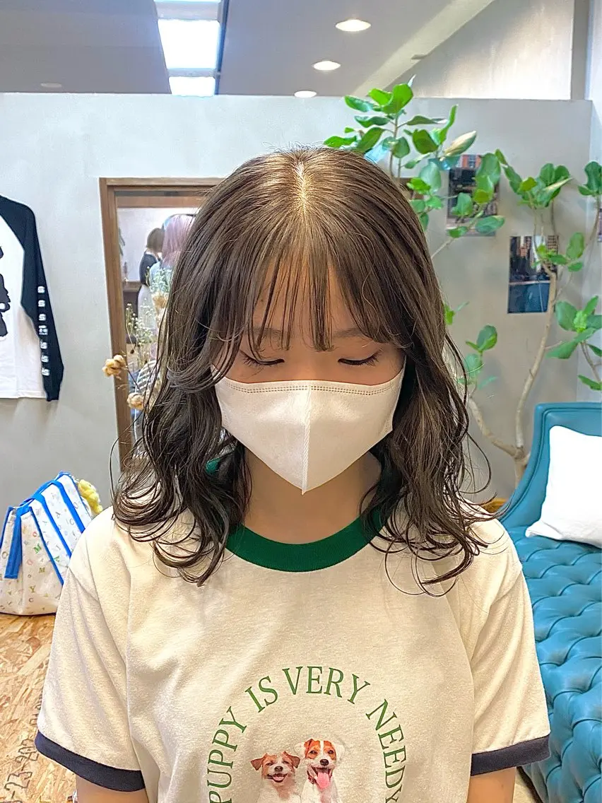 ミディアム カラー パーマ ヘアアレンジ ブリーチ ダブルカラー ブリーチなしカラー カット ヘアカラー トリートメント ハル🌸柔色/ ブリーチなし/艶髪のヘアスタイル