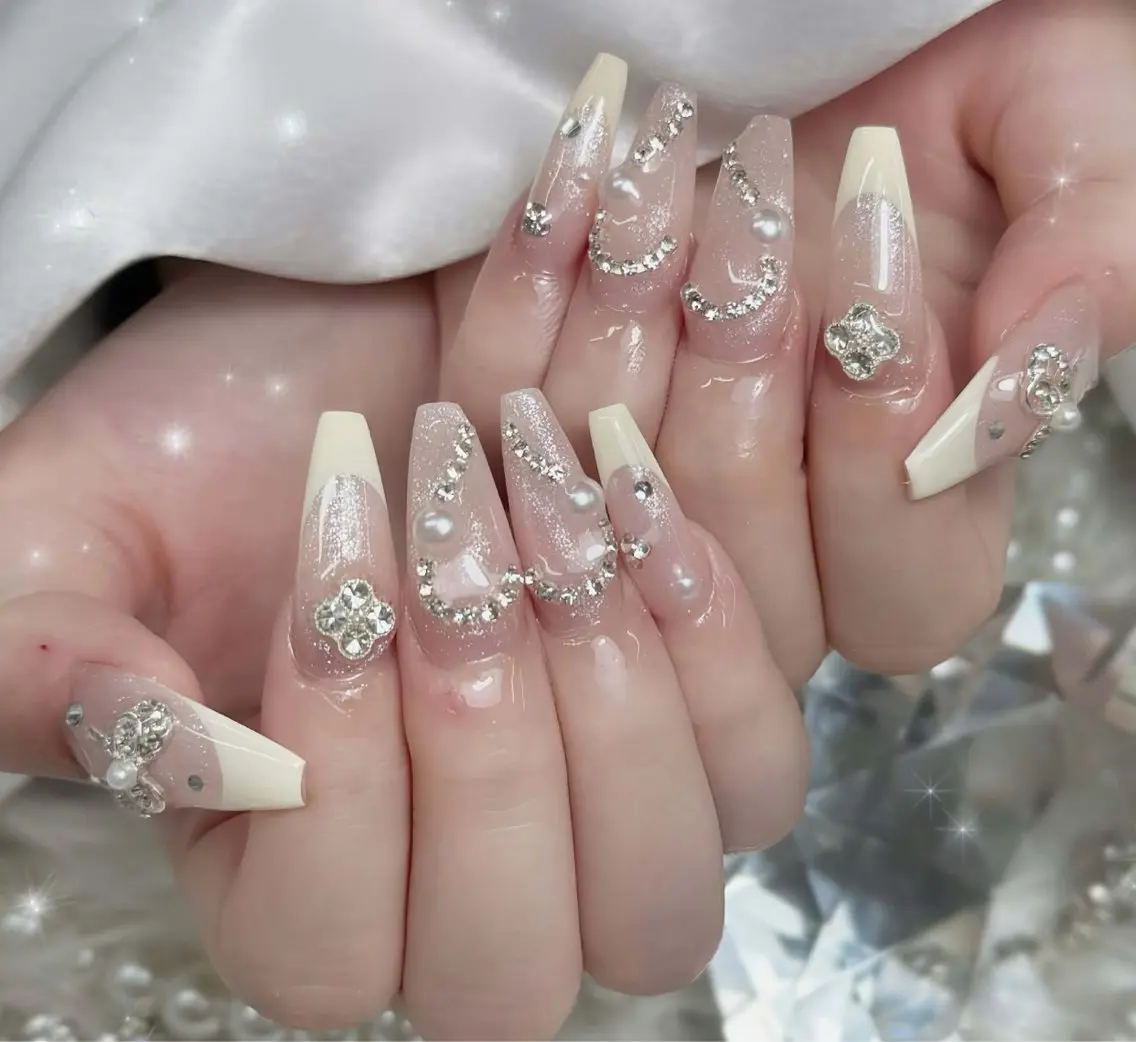 ネイル ハンドネイル REI NAIL1のネイルデザイン