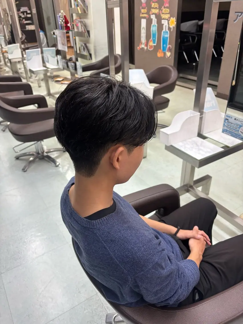 メンズ センターパート WiLL 梶岡日菜のヘアスタイル