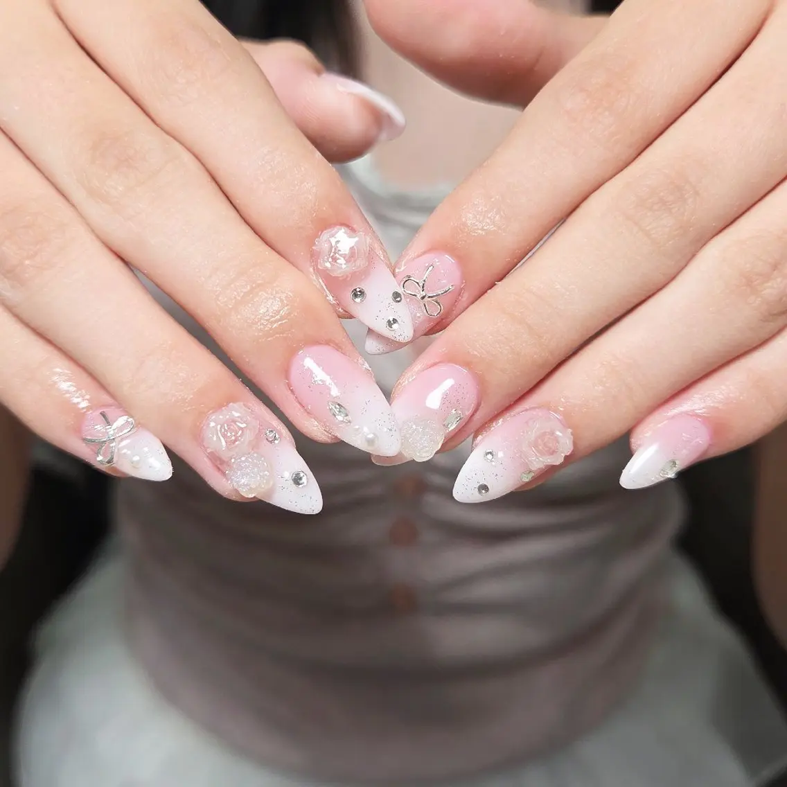 ネイル ハンドネイル Ugirl Nail Seikaのネイルデザイン