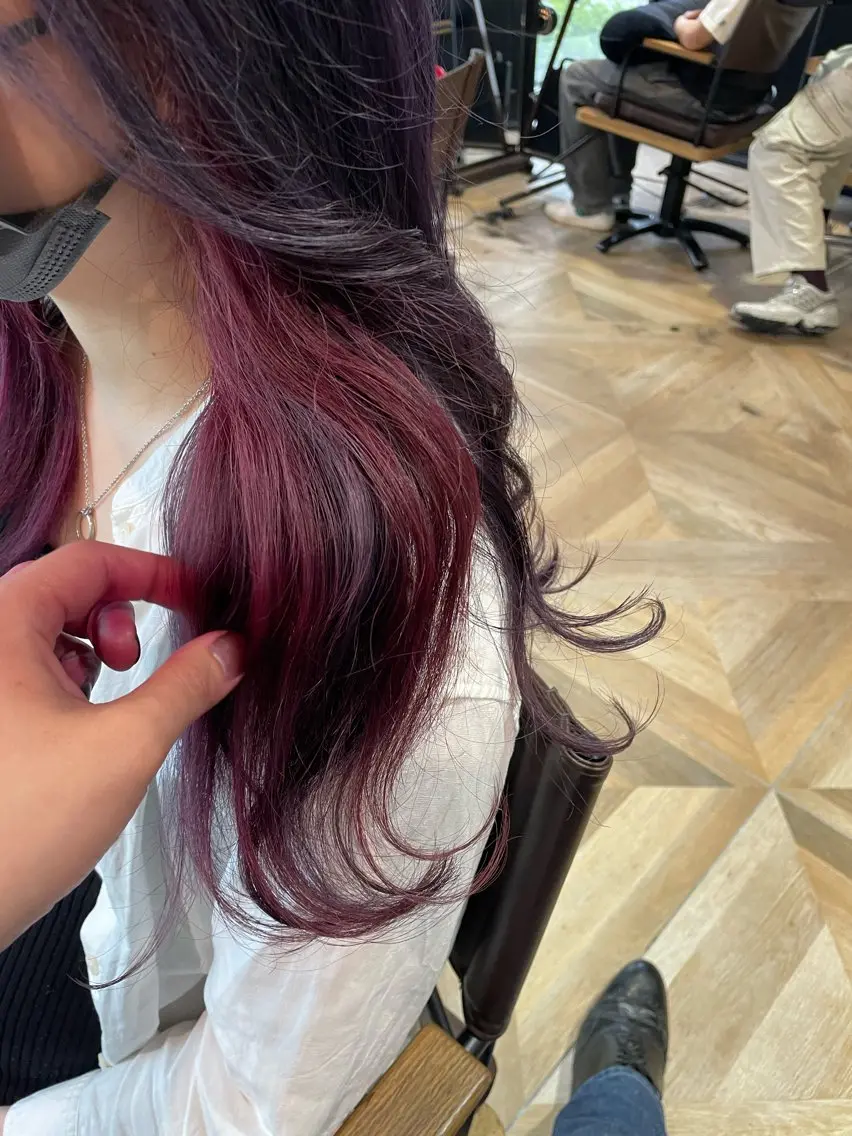 ロング カラー ピンクカラー パープルカラー 艶感/レイヤーカット 🌐Taketoのヘアスタイル