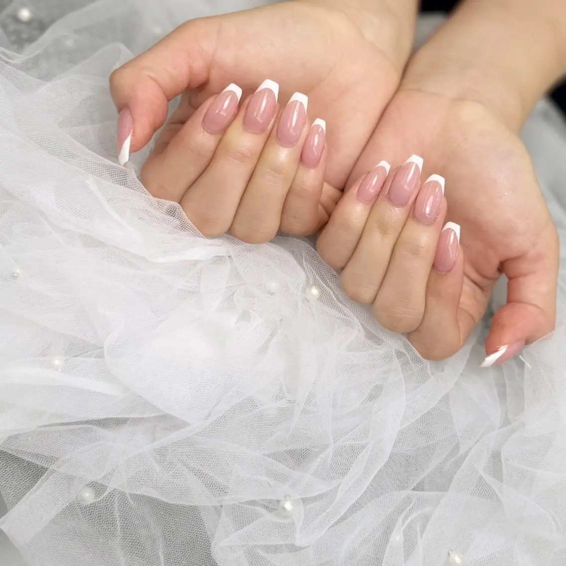 ネイル フレンチネイル ハンドネイル Nail salon TROISのネイルデザイン