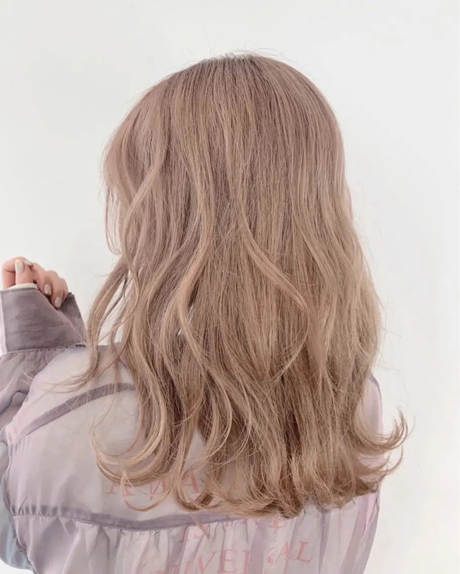 カラー カラーリスト Maiのヘアスタイル