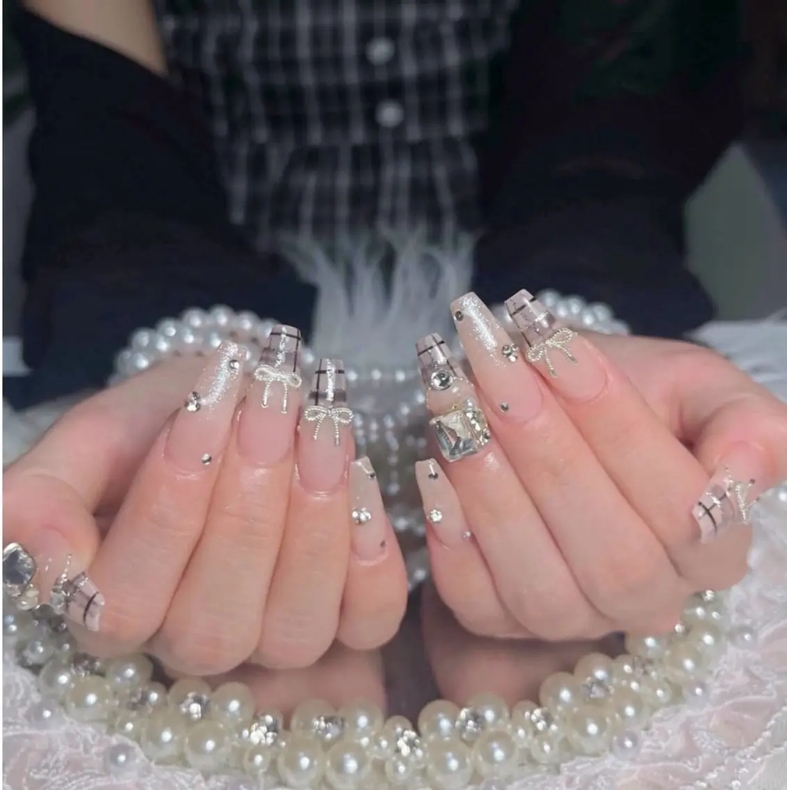 ネイル フットネイル ロングネイル マグネットネイル ネイルチップ ワンホンネイル ハンドネイル Lyna 池袋のネイルデザイン
