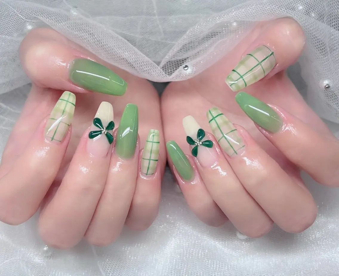 ネイル ハンドネイル 🎀Lilla💎 Nail Salonのネイルデザイン