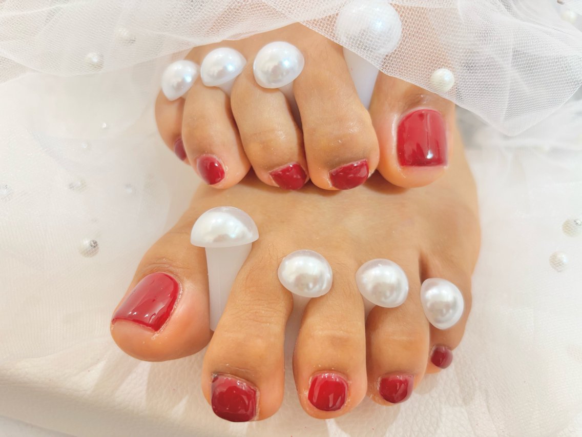 ネイル フットネイル 💎TIARA moeのネイルデザイン