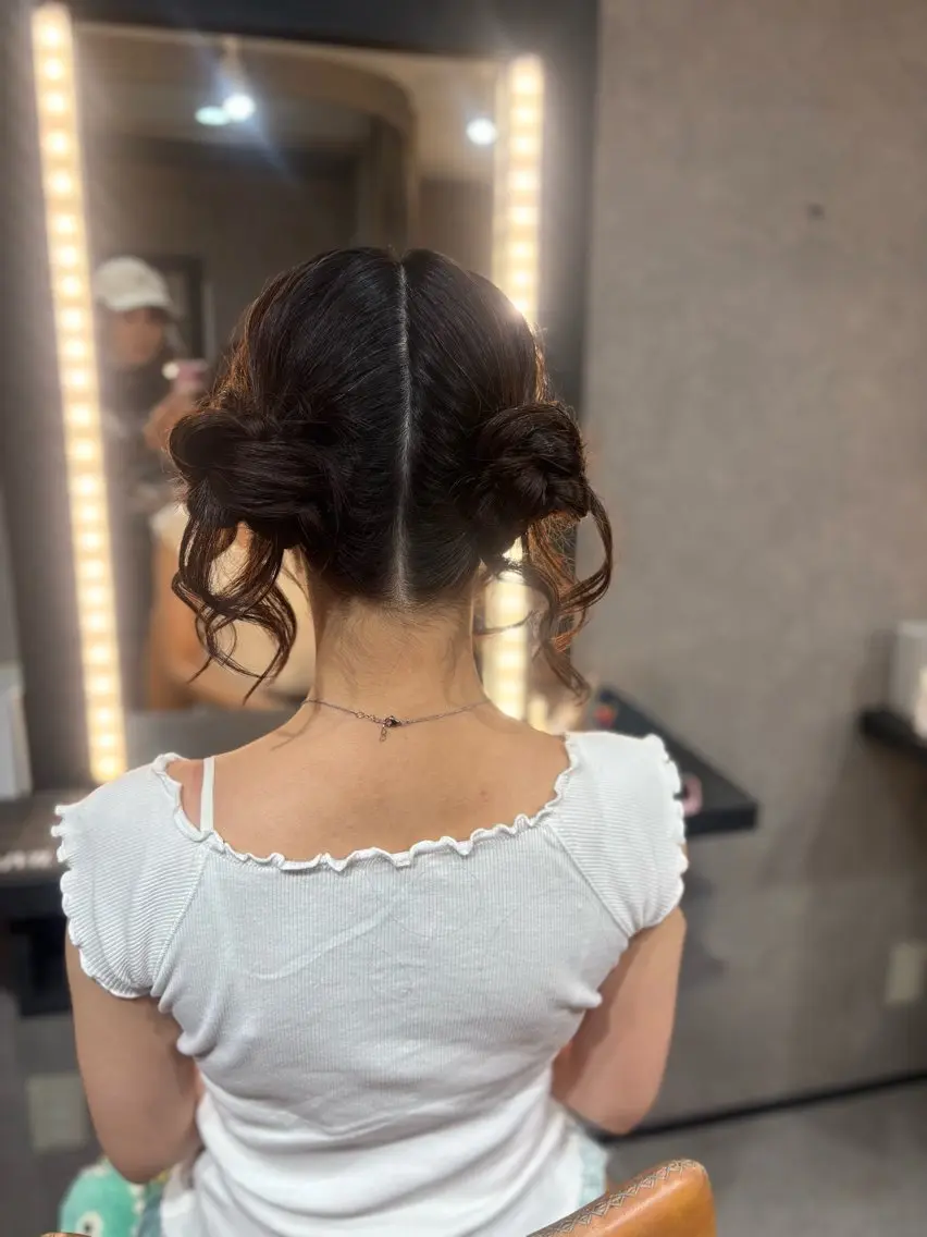 セミロング ヘアアレンジ お団子ヘア ヘアメイク スーのその他イメージ