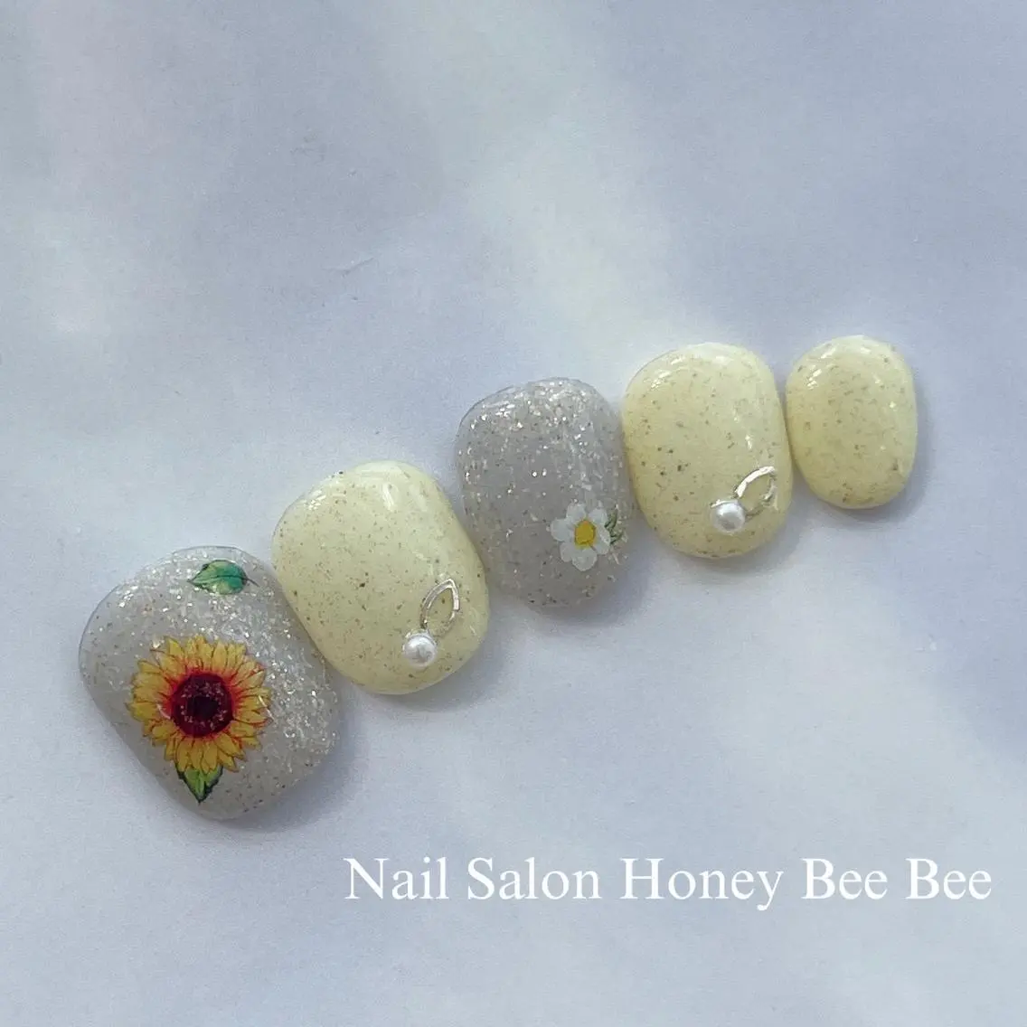 ネイル Nail salon Honey Beeのネイルデザイン