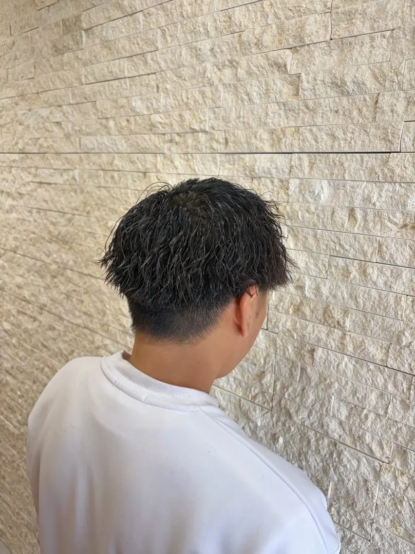 パーマ メンズ メンズパーマ メンズツイストパーマ ツイストパーマ カット パーマ 韓国￤ボブ￤レイヤー 🍒Akane🍒のヘアスタイル