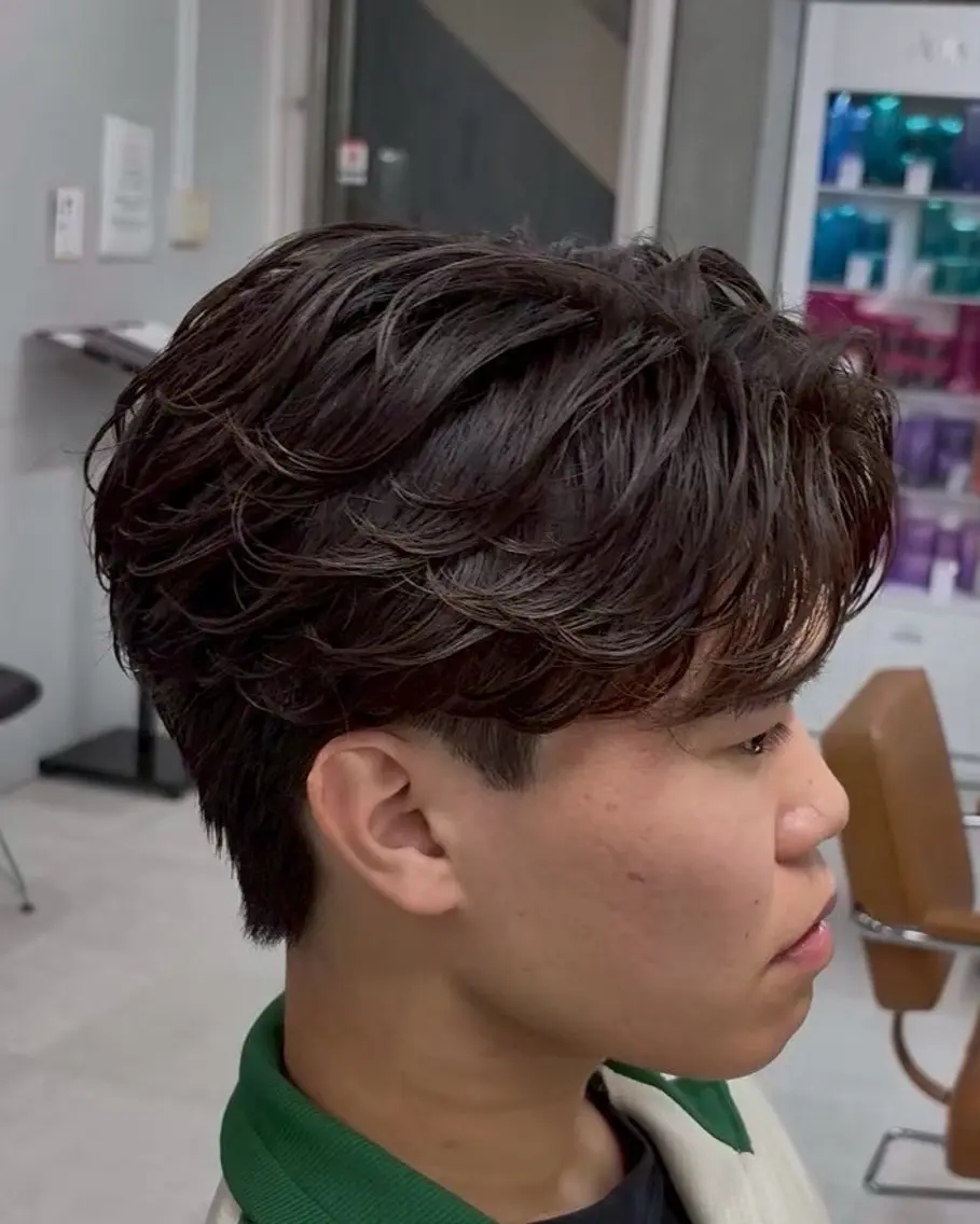 パーマ メンズ カット パーマ トリートメント ヘッドスパ ヘアセット パーマキング 🇰🇷yutoのヘアスタイル