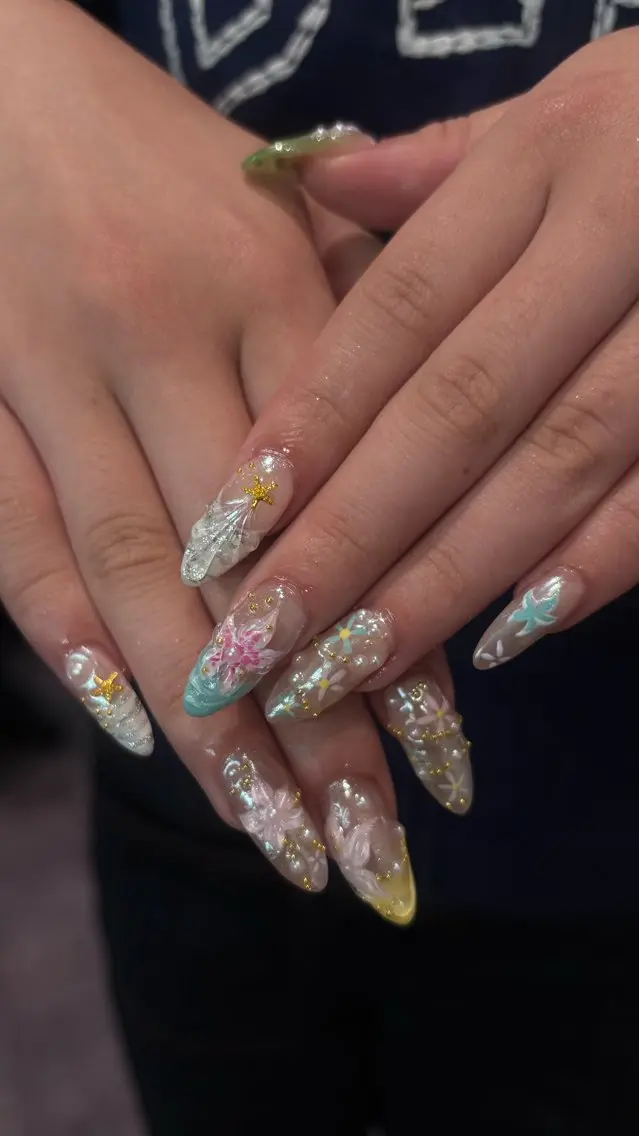 ネイル アートネイル 長さ出し ハンドネイル color.nail 🫧ionaのネイルデザイン
