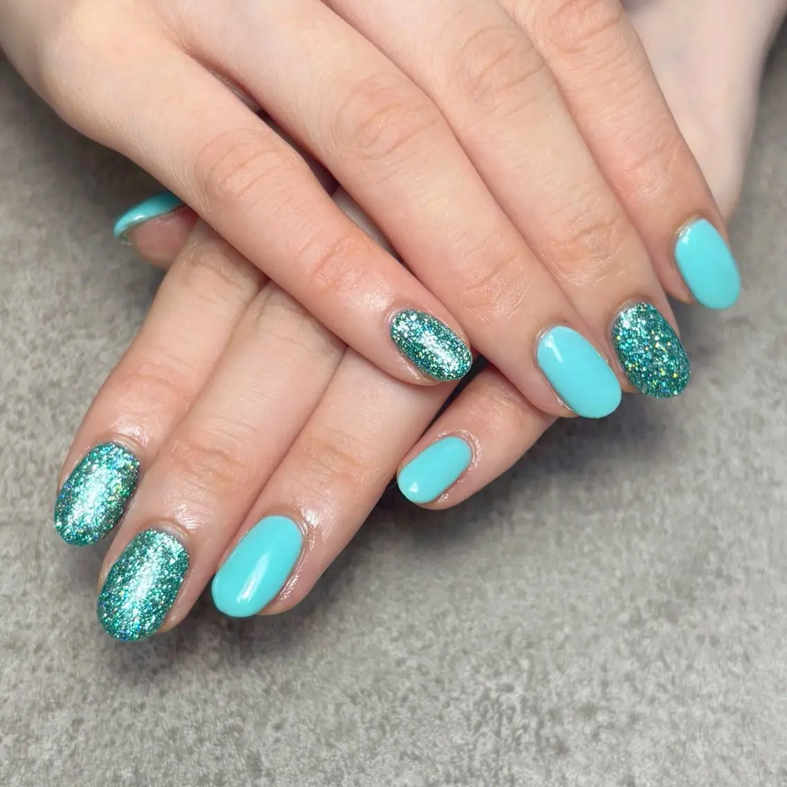 ネイル ハンドネイル nailroom DIASOMNIAのネイルデザイン