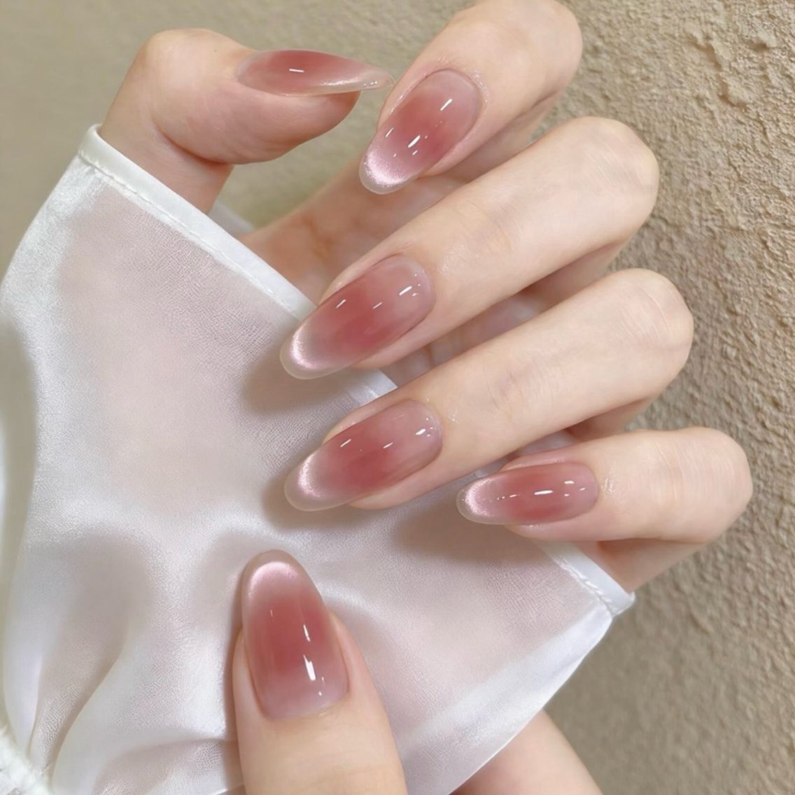 💖チークネイル➕マグネットグラデーション🍬の写真