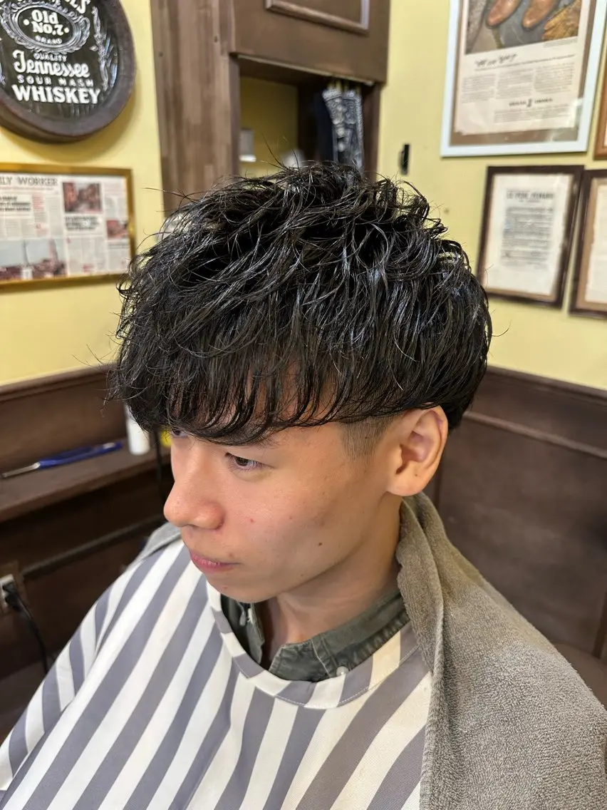 カット+アイロンパーマ+ヘアセット※ショート、ミディアムスタイルのみの写真