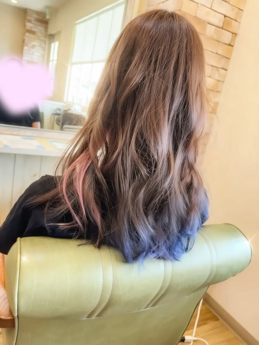 ミディアム カラー 加藤 彩のヘアスタイル