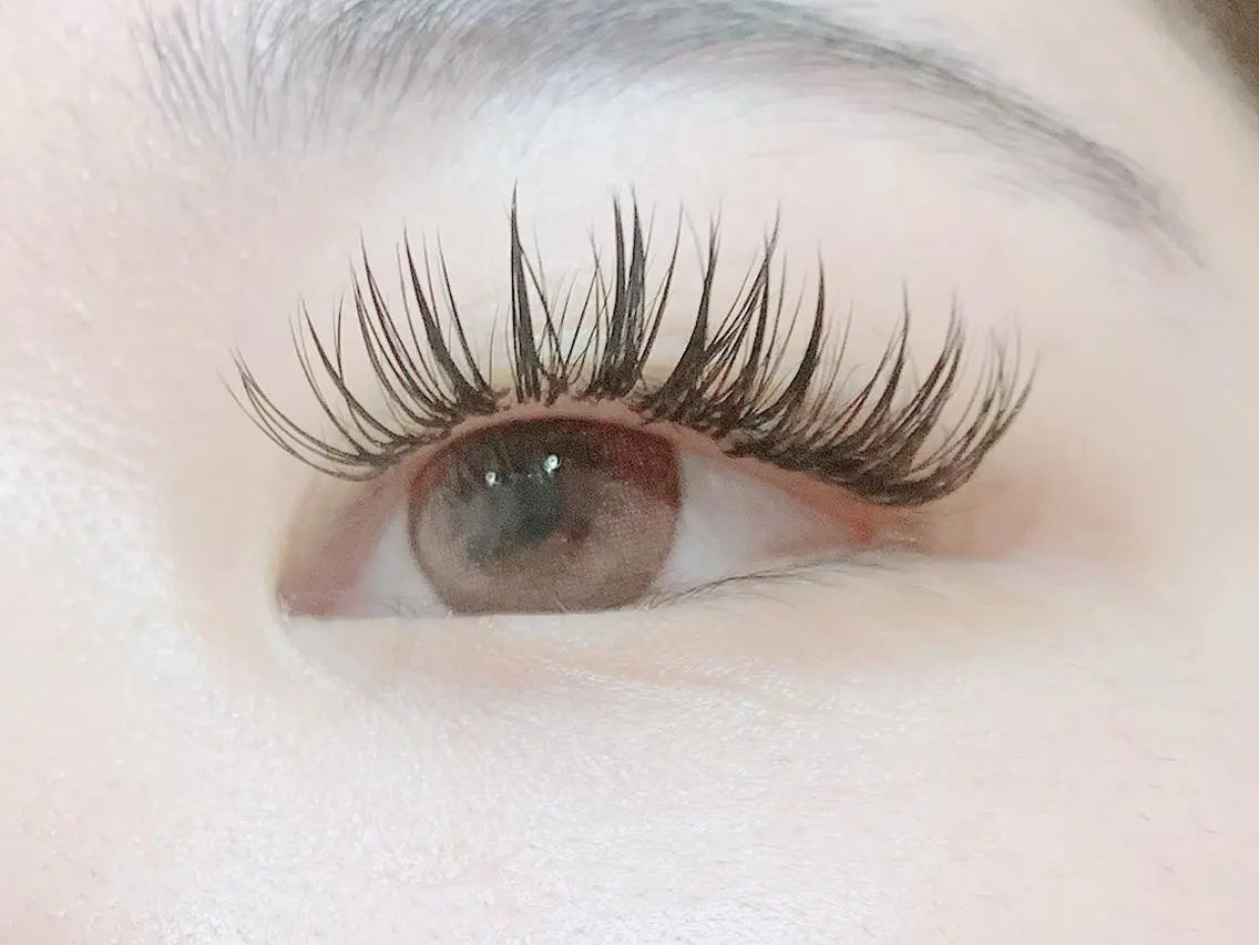 マツエク・マツパ バインドロック フラットラッシュ ボリュームラッシュ Laurel eye ローレルのマツエク・マツパデザイン
