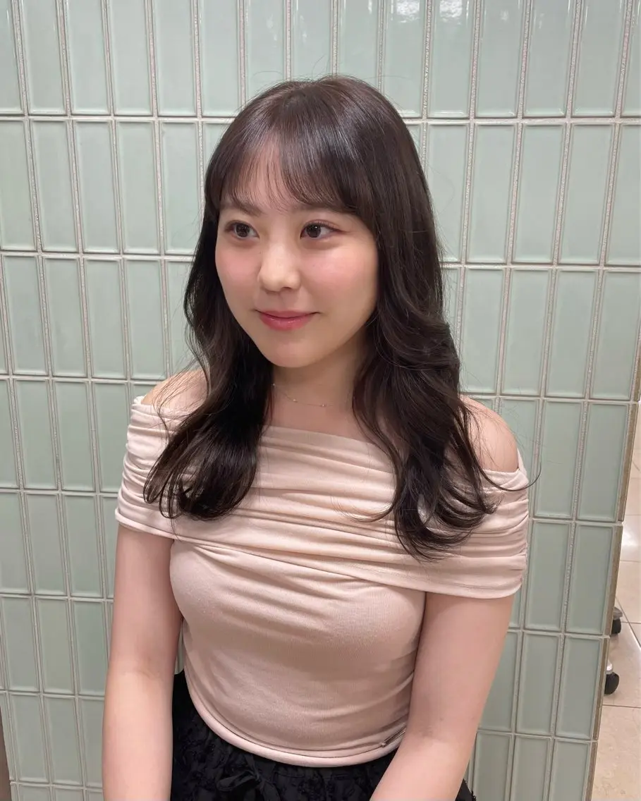 セミロング カラー グレージュ ピンクカラー 🌿新宿 カットモデル🫧のヘアスタイル