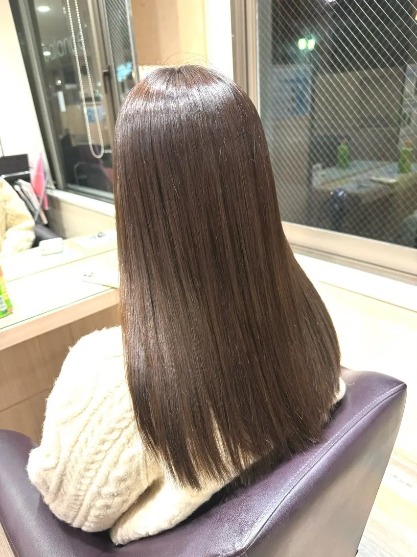 セミロング chill_ KAZUKIのヘアスタイル