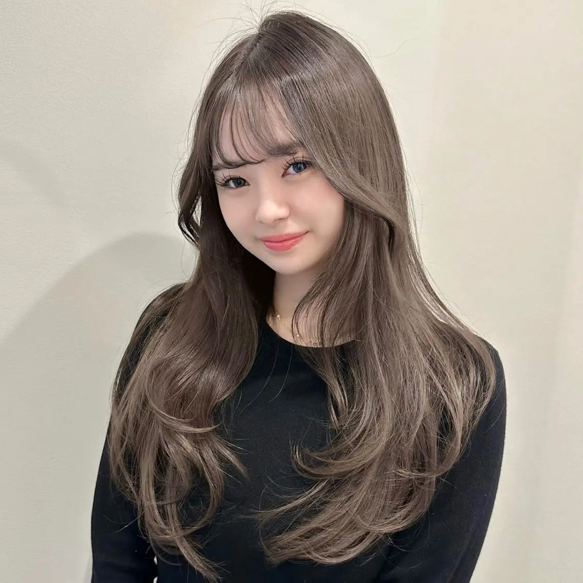 ロング カット ヘアカラー トリートメント 🌹ハッシュカット、 レイヤー韓国ヘア🌹のヘアスタイル