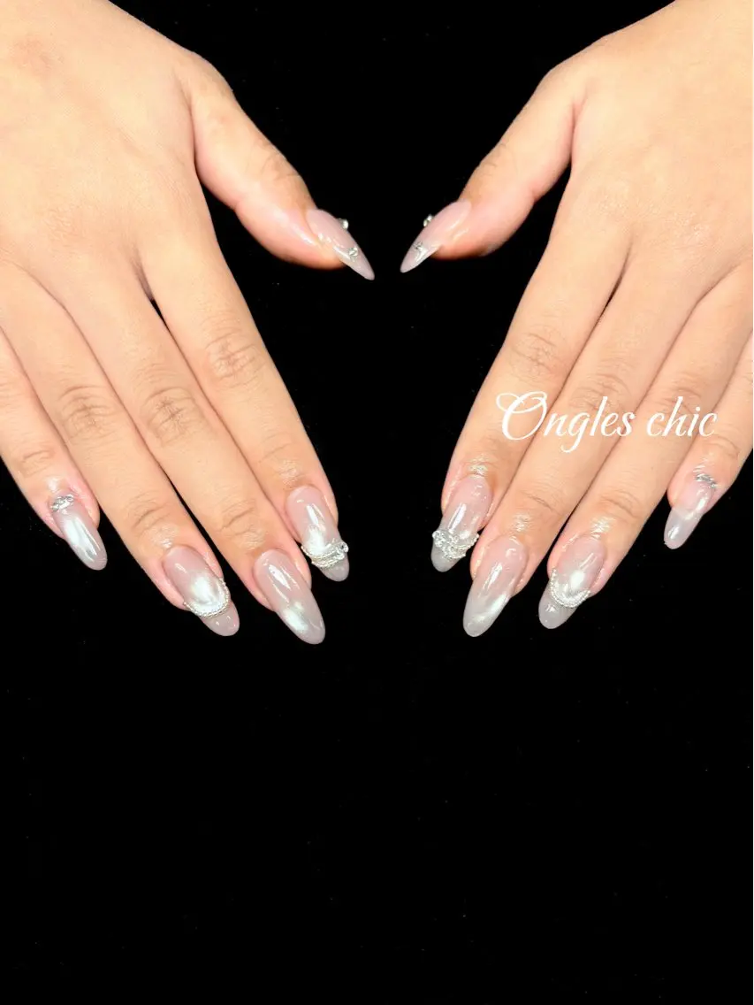 ネイル ハンドネイル ongles chicのネイルデザイン