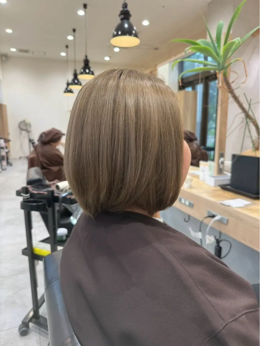 ミディアム カラー ヘアカラー トリートメント ハイトーン💛透明感 カラー/mikaのヘアスタイル