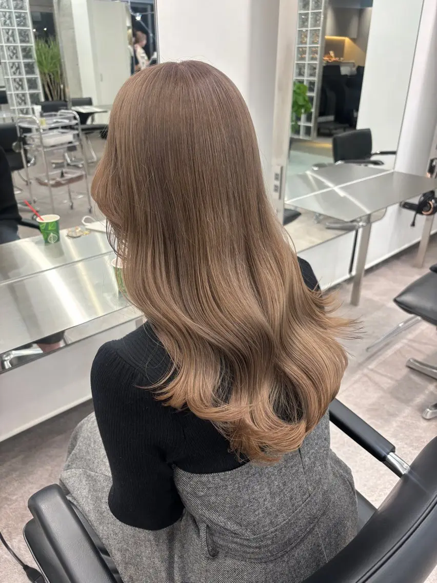 セミロング カラー ベージュカラー ミルクティーベージュ カットモデル募集 /RIOのヘアスタイル