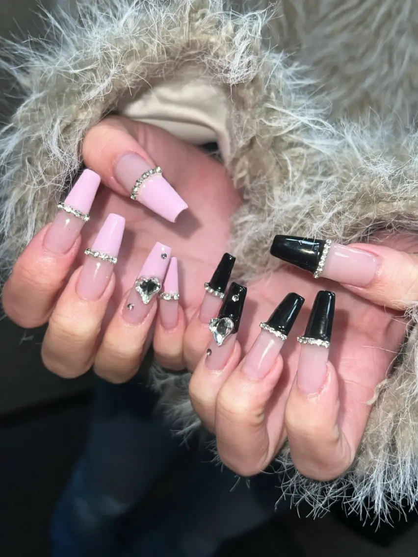 ネイル ハンドネイル ネイリストYuri シェルウェリナ船橋のネイルデザイン
