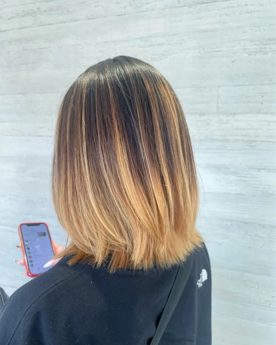 ショート レイヤーカット 🤍tomoka 🤍のヘアスタイル