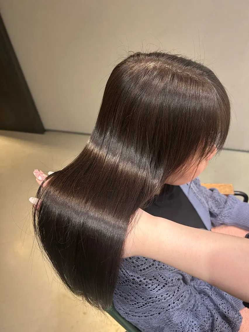 ロング カラー ブラウンカラー ヘアカラー トリートメント Hotaru/梅田 /茶屋町のヘアスタイル