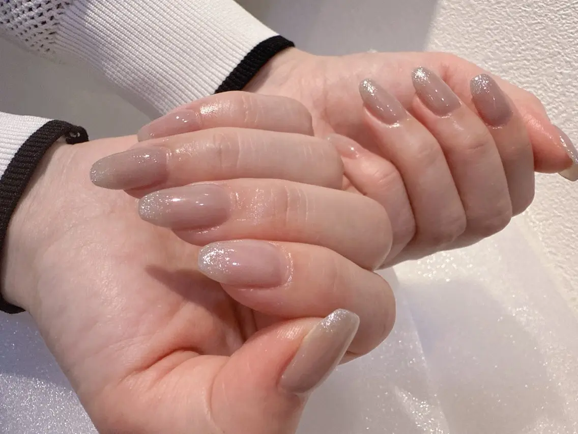 ネイル Amoureuse Satomiのネイルデザイン