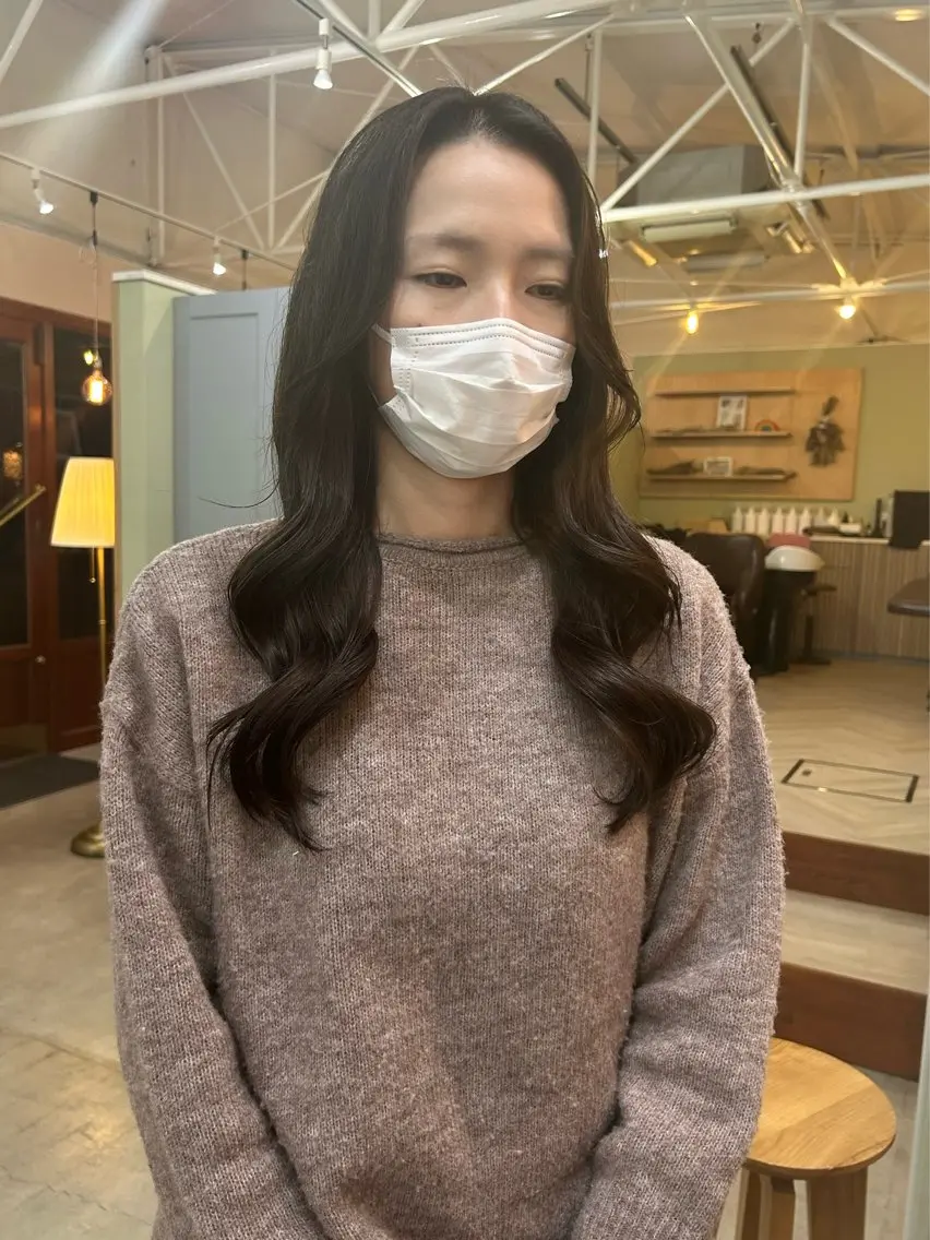 カラー 透明感カラー グレージュ 君島 花楓のヘアスタイル