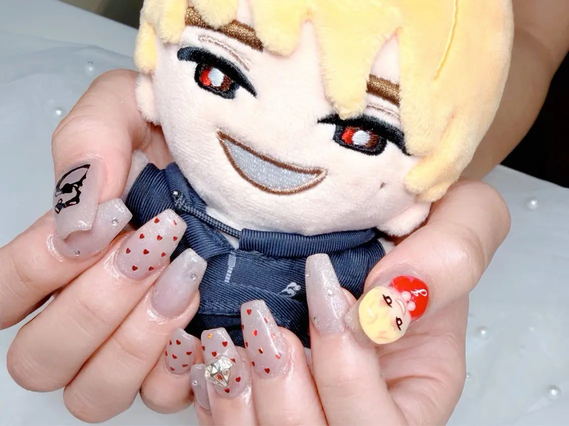 ネイル Natsumi 🦊  Nailのネイルデザイン