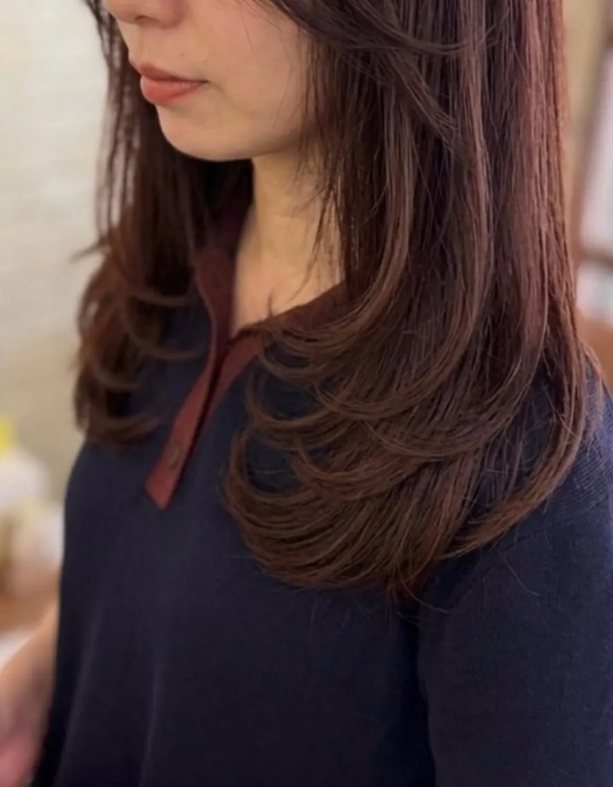 ロング レイヤーカット 博多駅筑紫口徒歩5分 ／ミニモ🈹あり♡のヘアスタイル