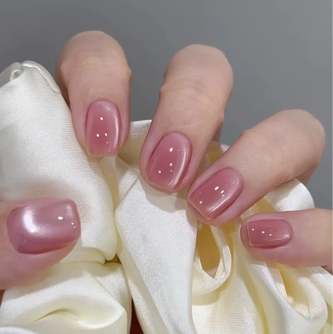 ネイル ハンドネイル H3 Nail Miniのネイルデザイン