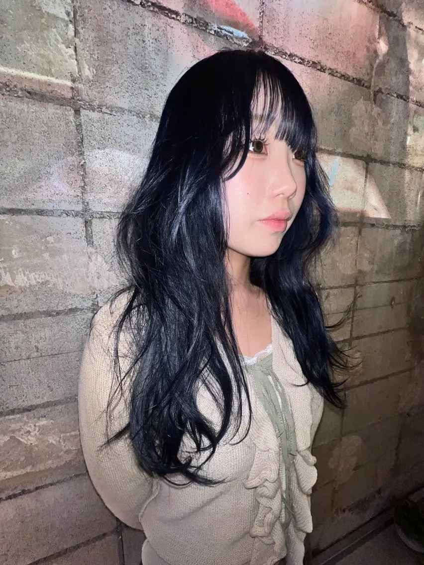 ロング カラー カット ヘアカラー 圧倒的デザイン力 店長🎨RENAのヘアスタイル