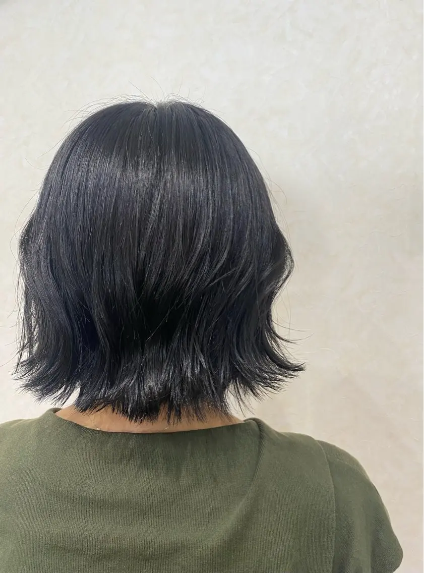 ショート カラー 黒髪 ブリーチ ブルーカラー ブルーブラック ブラウンカラー N°jemica 🫧REIKA🫧のヘアスタイル