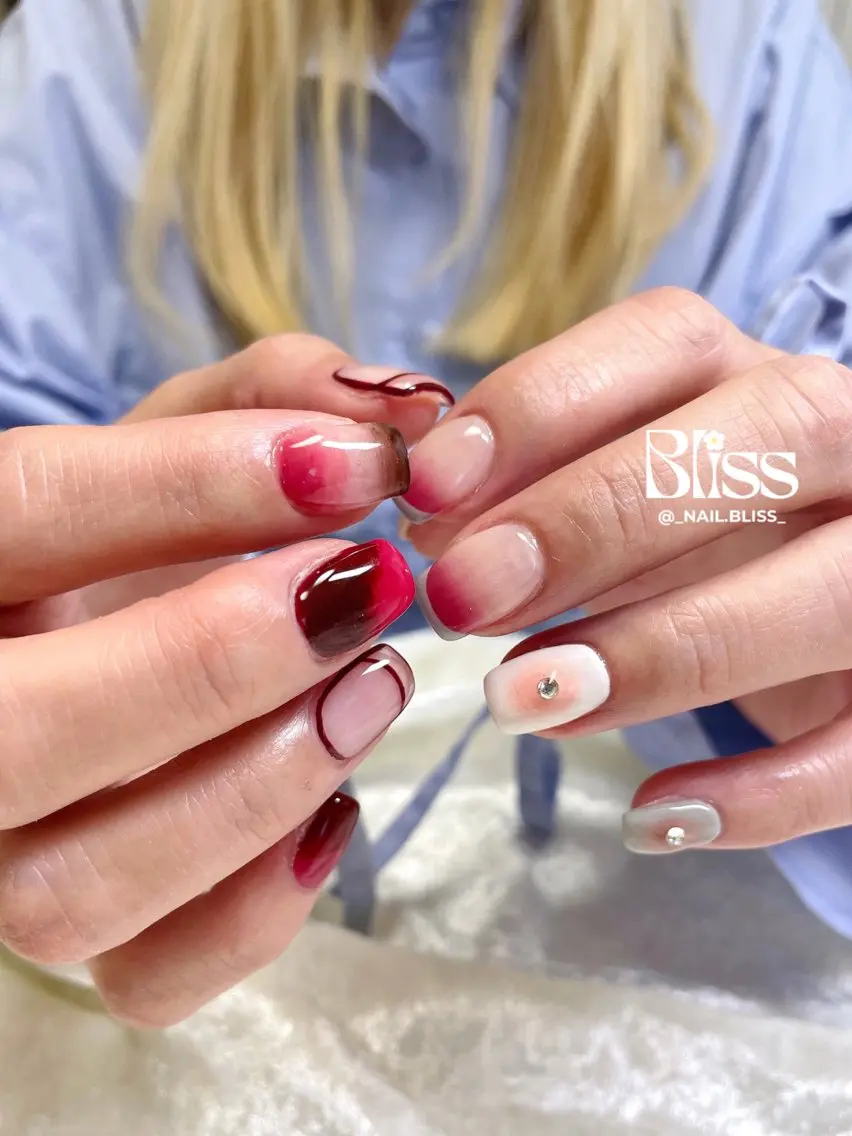 ネイル 持ち込み ハンドネイル NAIL BLISSのネイルデザイン