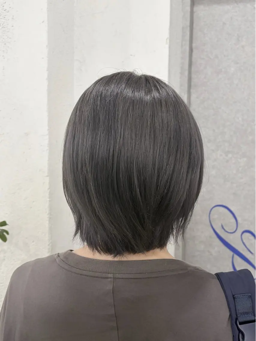 ショート カラー ブリーチ ケアブリーチ ボブ カット ヘアカラー トリートメント 韓国レイヤー🦋 ブリーチtomokoのヘアスタイル