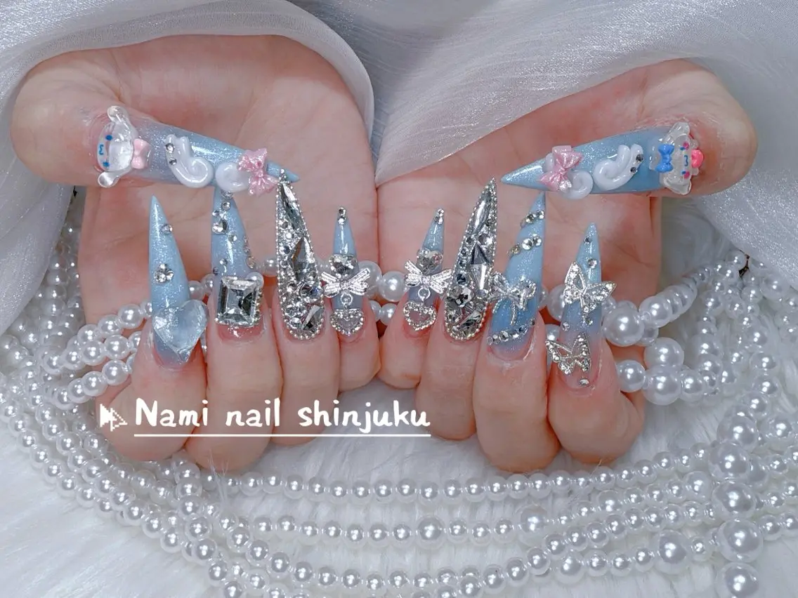 ネイル 長さ出し ガーリー 韓国ネイル ロングネイル 持ち込み ハンドネイル Nami nail salonのネイルデザイン