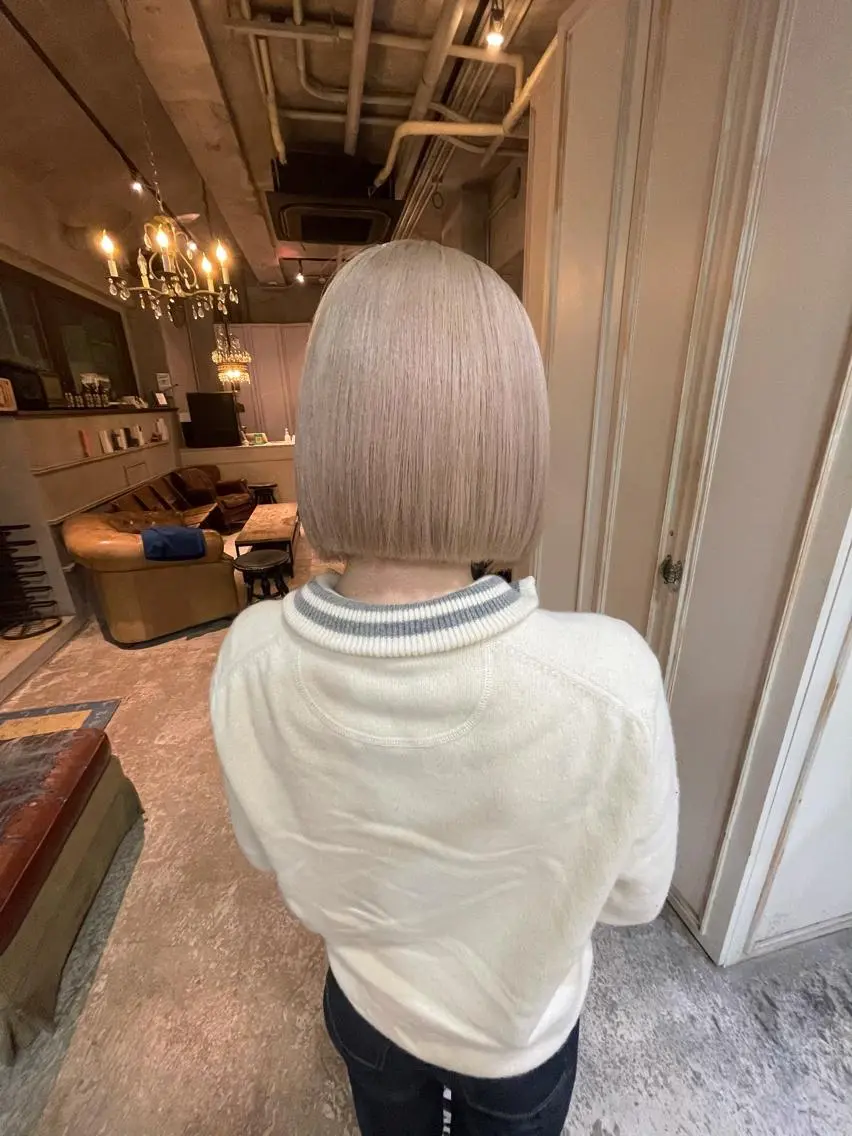✨🍃ミニモ特別価格🍃✨カット+透明感カラー(ワンカラー)+3stトリートメントの写真