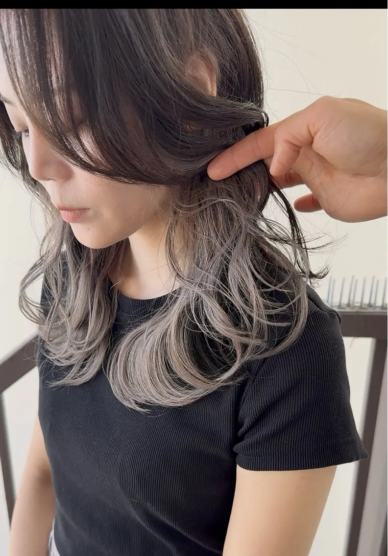 【人気爆発中⭐️ダブルカラー】❗️インナーカラー+3stepトリートメント✨の写真