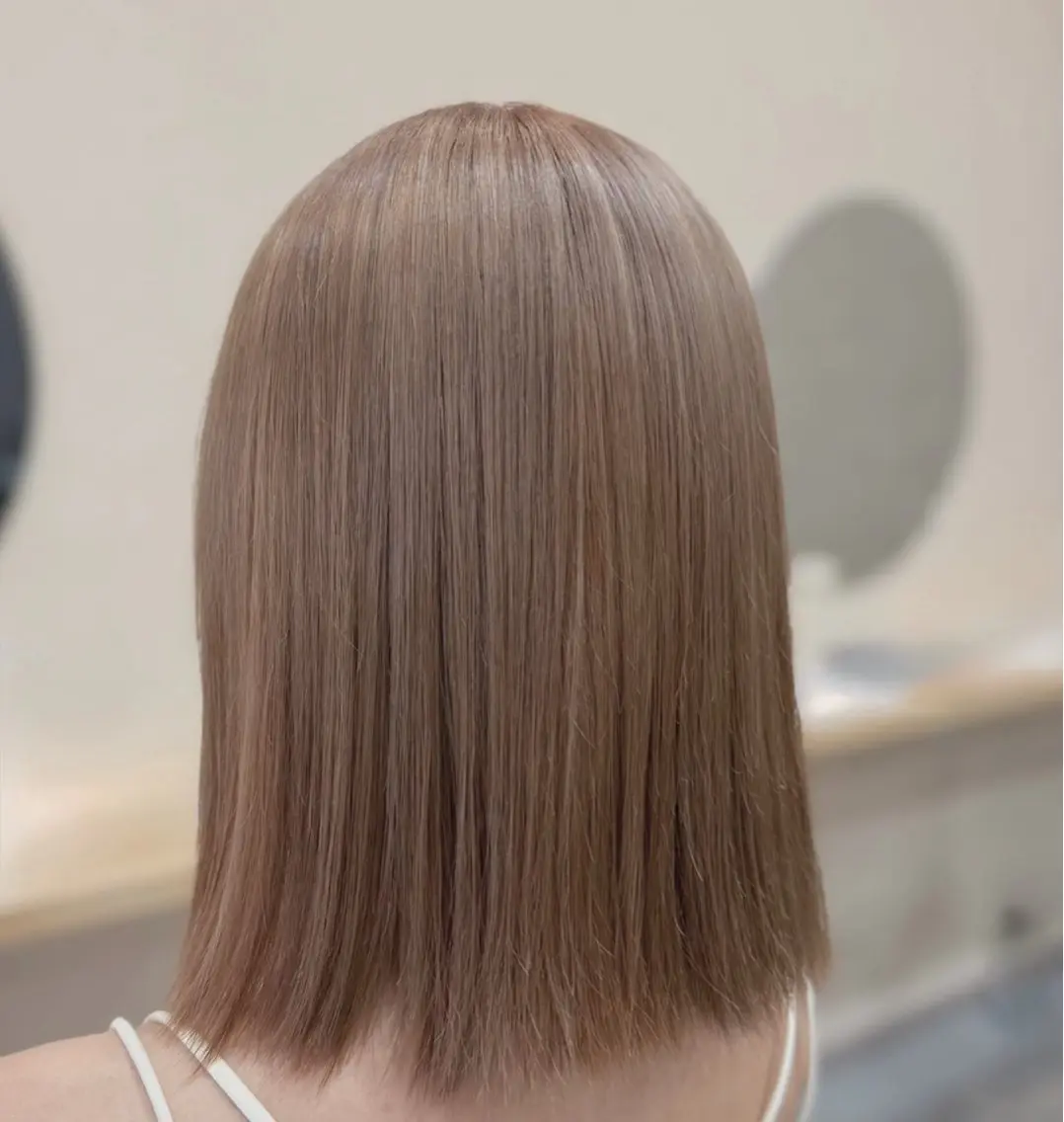 ミディアム カラー ベージュカラー ミルクティーベージュ ヘアカラー トリートメント 💫ボブ/レイヤー /似合わせカット💫のヘアスタイル