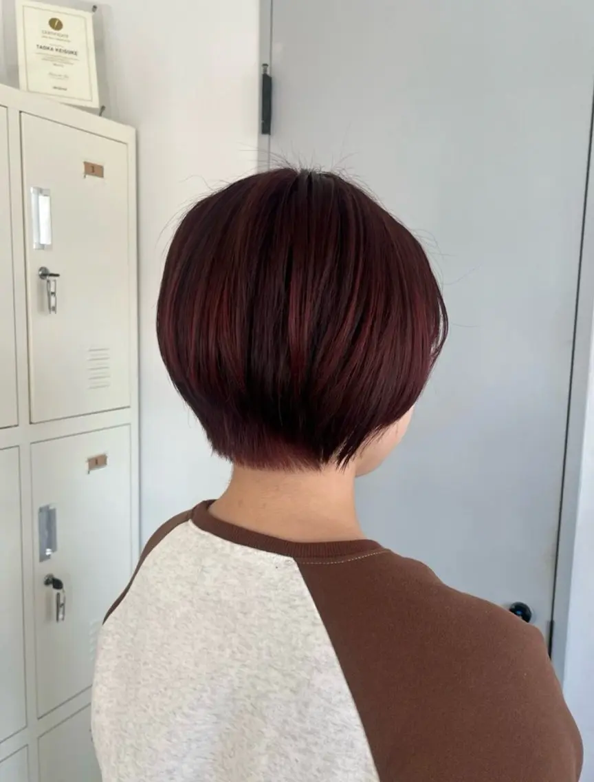 ショート カラー ブリーチ ダブルカラー イルミナカラー ブリーチなしカラー ピンクカラー FERIA池田 神原萌花のヘアスタイル